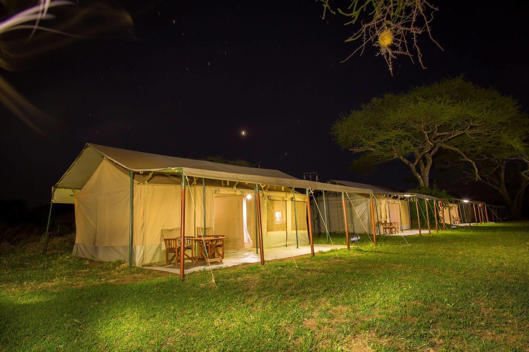 Kisura Serengeti Camp Soronera Zewnętrze zdjęcie